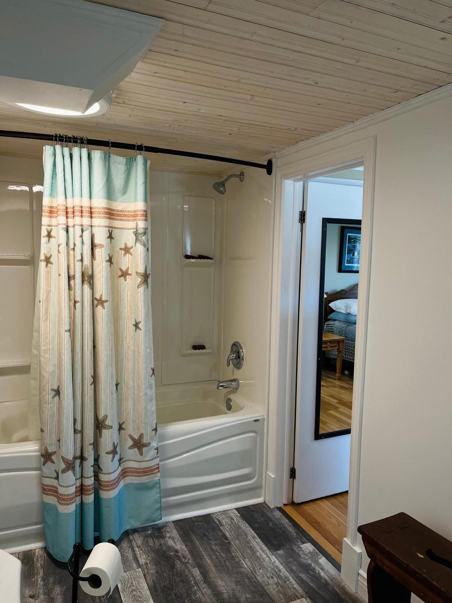 Toulinguet Inn - Suites Twillingate Eksteriør bilde